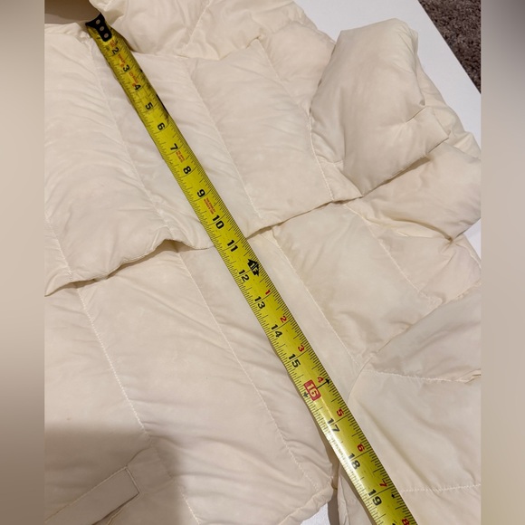 Uniqlo Powder Soft Down Puffer Jacket Yvory Cream Sz M Cabin Cozy Core - Picture 11 of 13